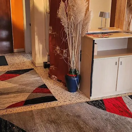 Familienfreundliche Eulennest Apartman *