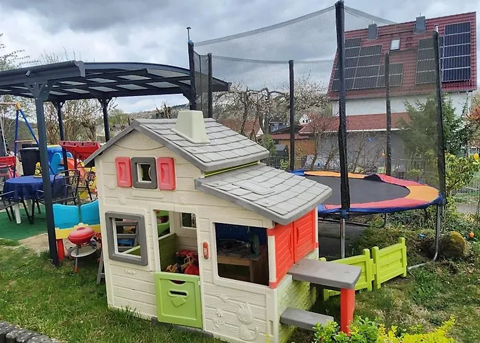 Familienfreundliche Eulennest Appartamento Grünberg